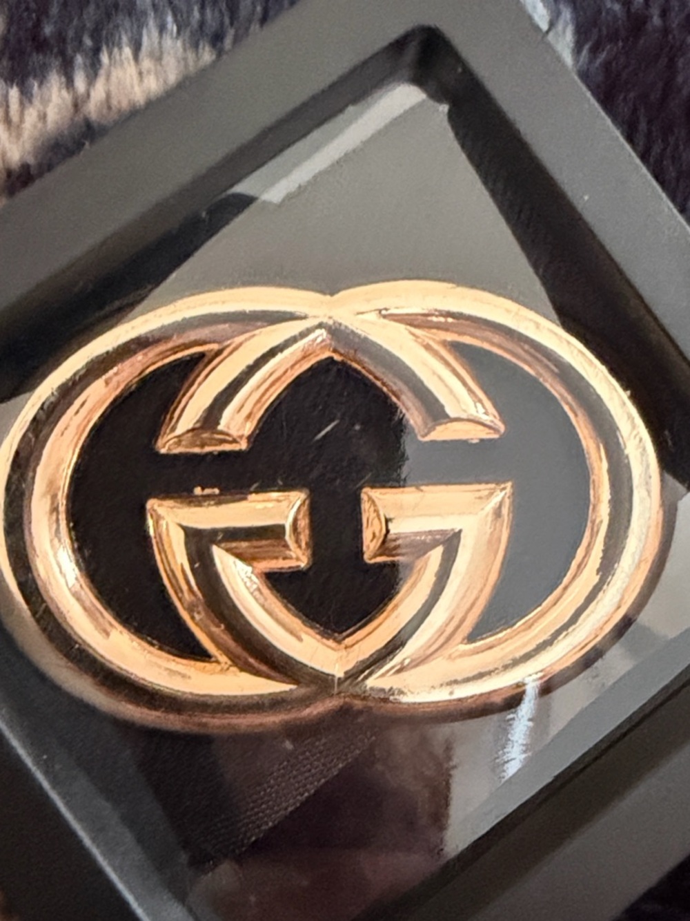 Gucci Gold and Black Double G Logo Pin & Gucci Ribbon Tag